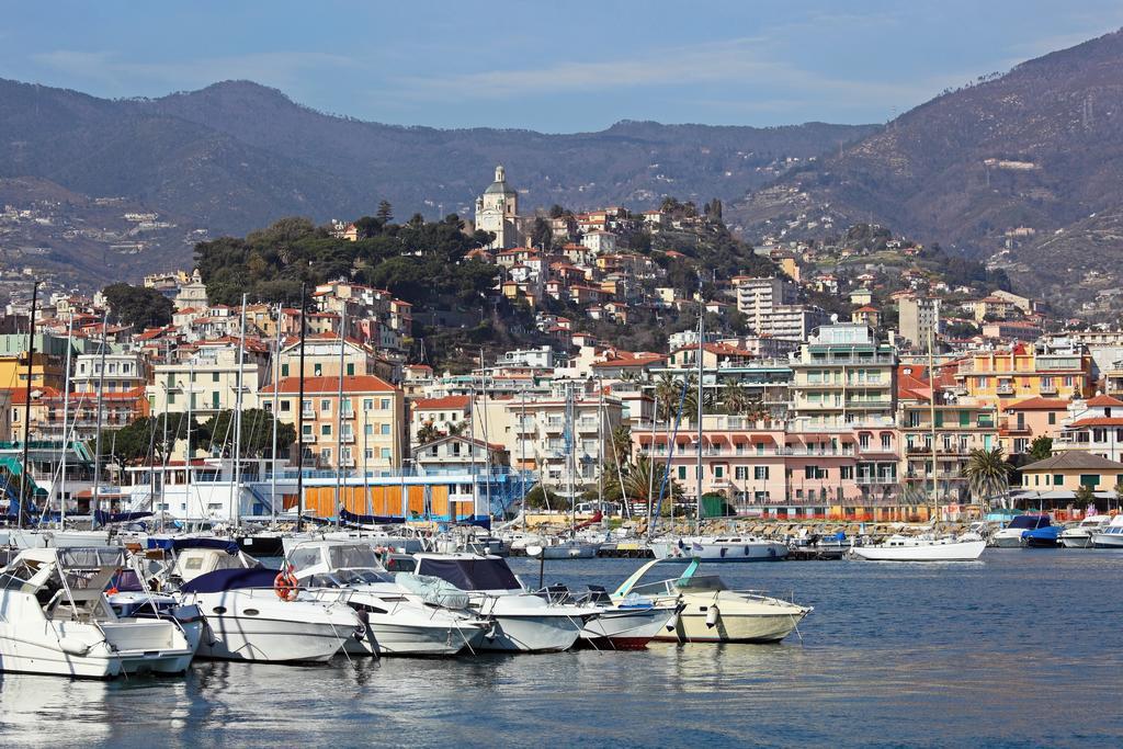 Andres Guest House Sanremo Bagian luar foto